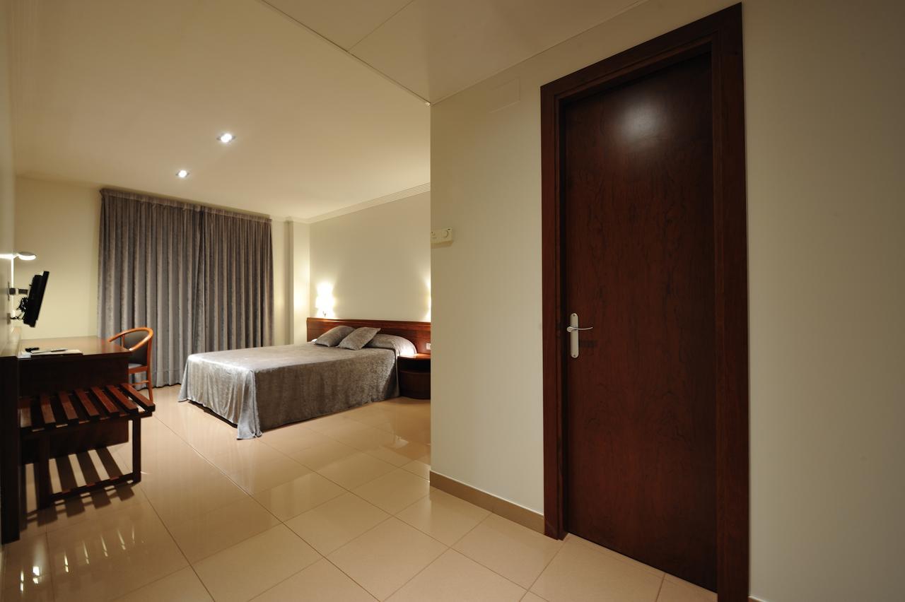 Hotel Els Noguers 만레사 외부 사진