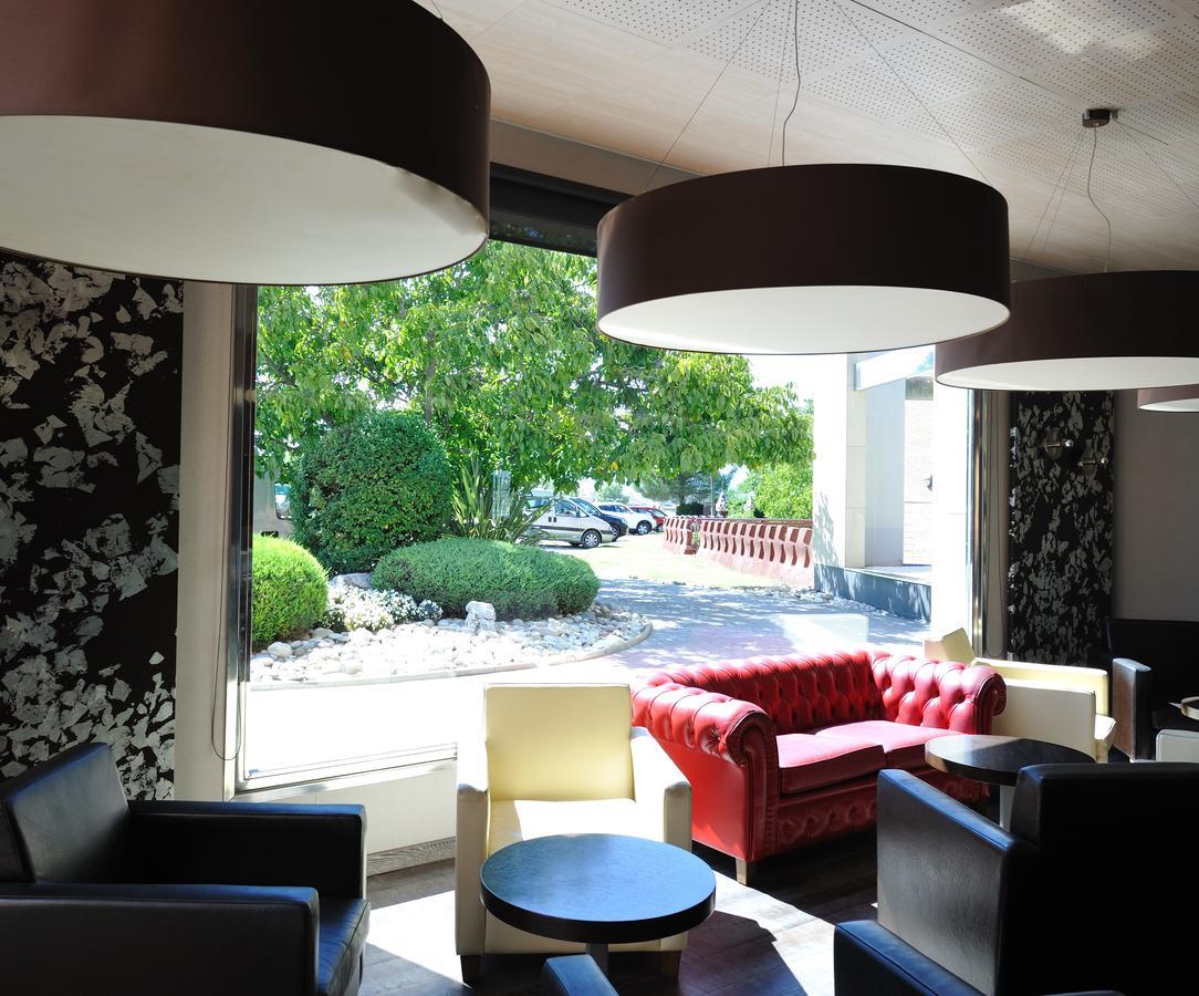 Hotel Els Noguers 만레사 외부 사진
